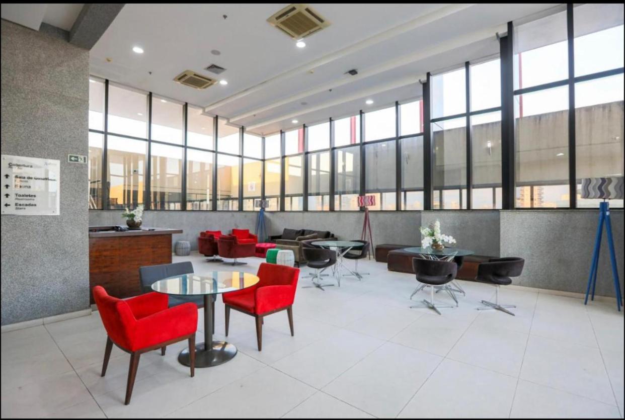 Flat No Radisson *